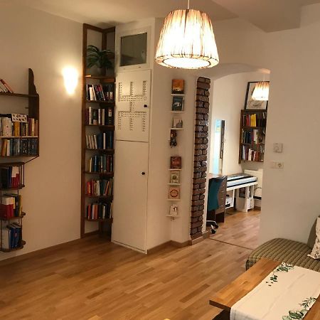 Nice Apartment Near Schoenbrunn And Downtown Wien Exteriör bild